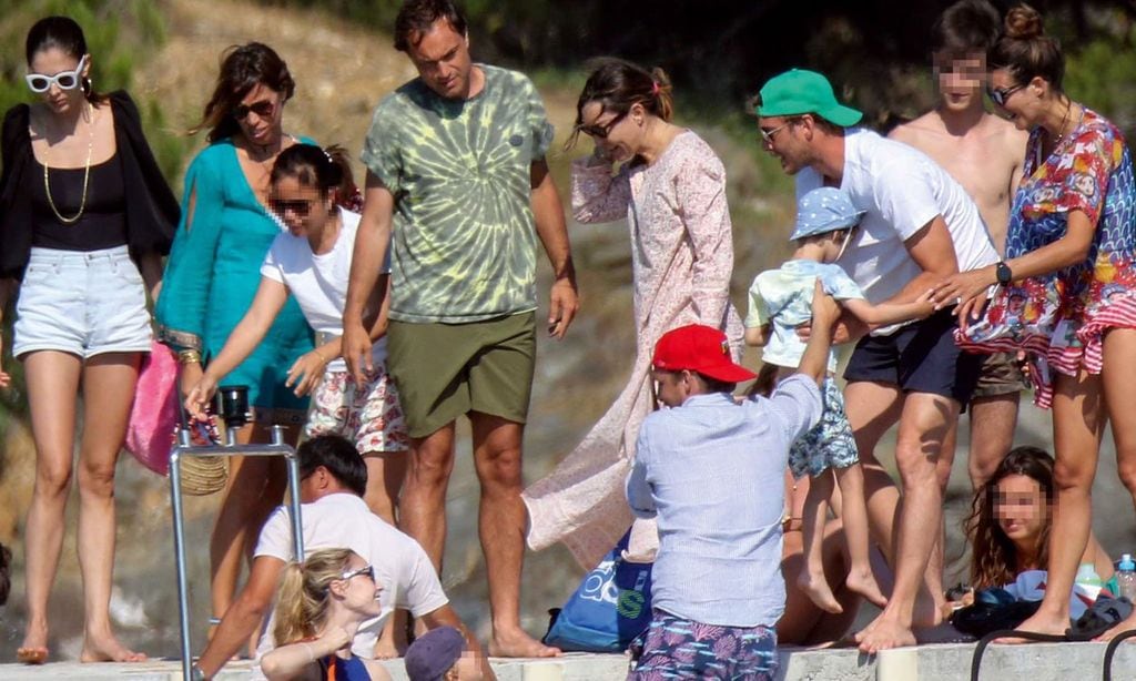 Beatrice Borromeo vacaciones HOLA 4012