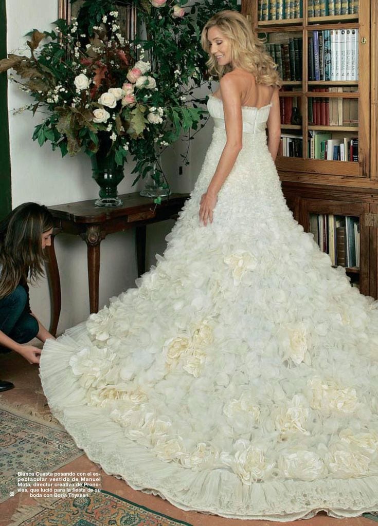 Blanca Cuesta boda HOLA PLUS