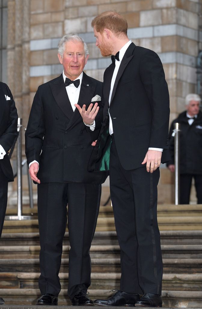 Así se enteró el príncipe Harry del ingreso de su padre, el rey Carlos III, en el hospital
