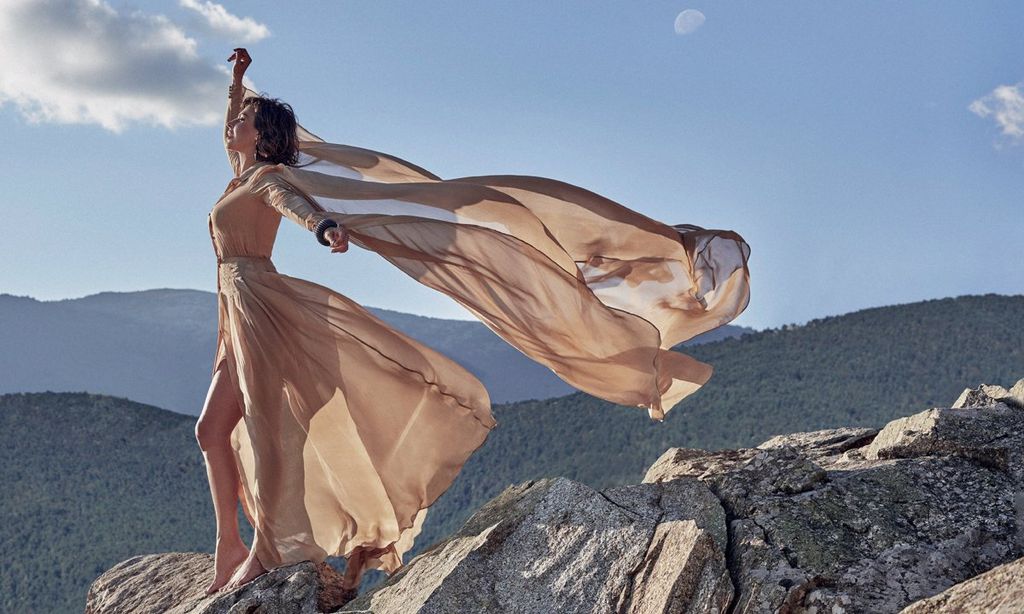 Raquel Perera posa para ¡HOLA! en la Naturaleza