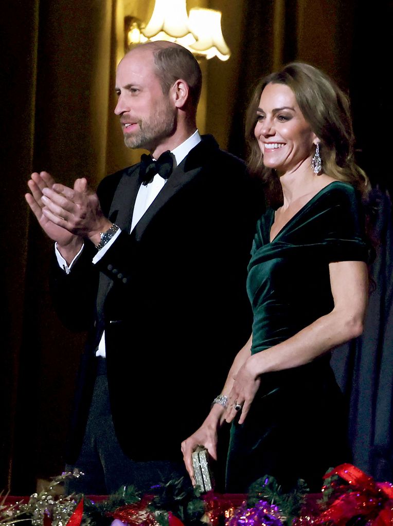 Kate Middleton, princesa de Gales, con look de gala, 2025.