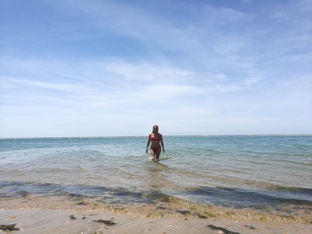 Lolita Flores, espectacular en bikini