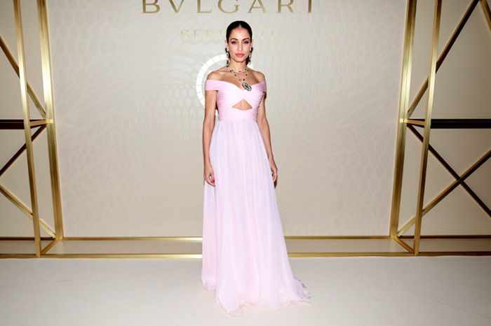Hiba Abouk espectacular