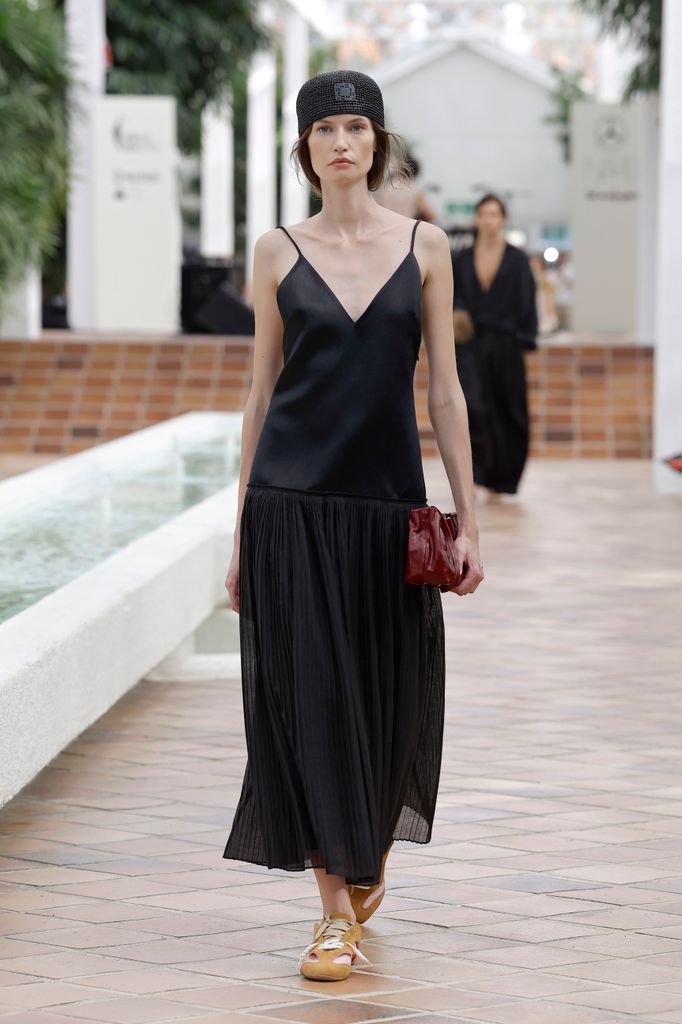 Adolfo Dominguez Primavera Verano 2027 Fashion Week Madrid
