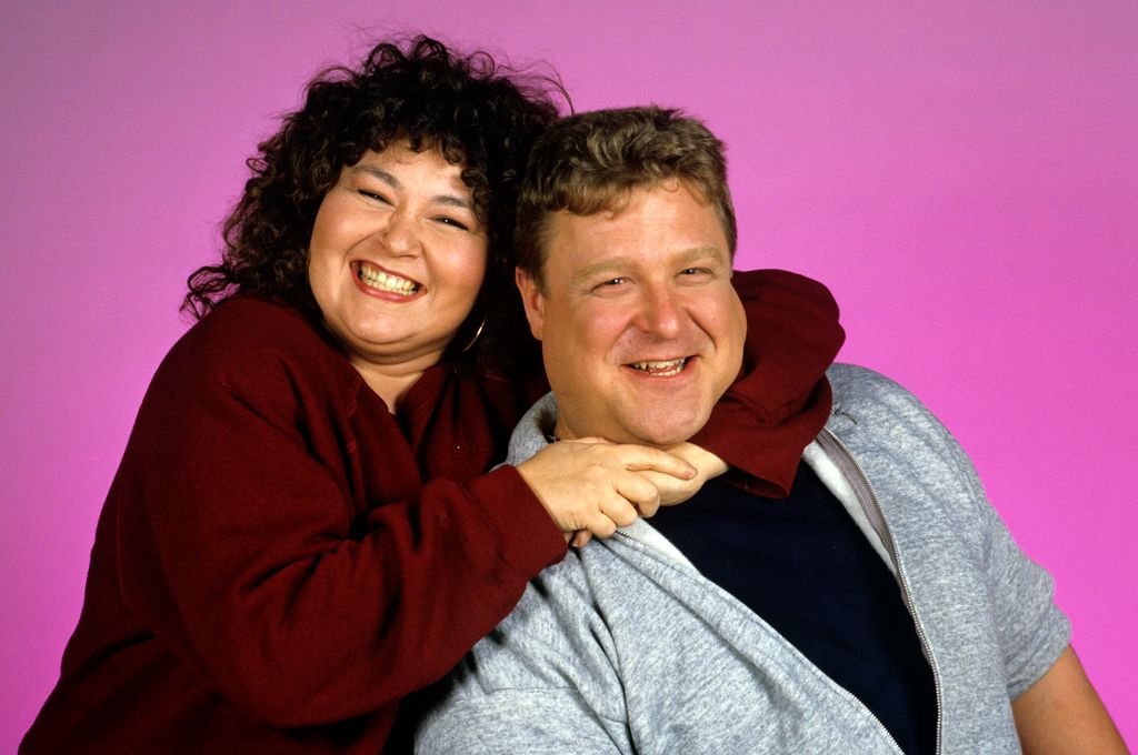 Roseanne Barr y John Goodman, los célebres protagonistas de la serie 'Roseanne' 