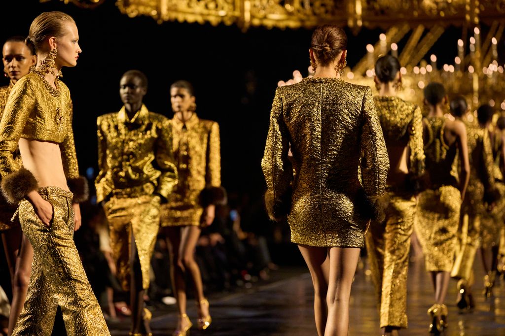 Paris Fashion Week: desfile de Saint Laurent (Primavera/Verano 2027)