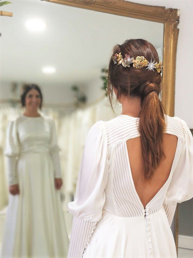 Tiaras de novia en alquiler y diademas Lamatte