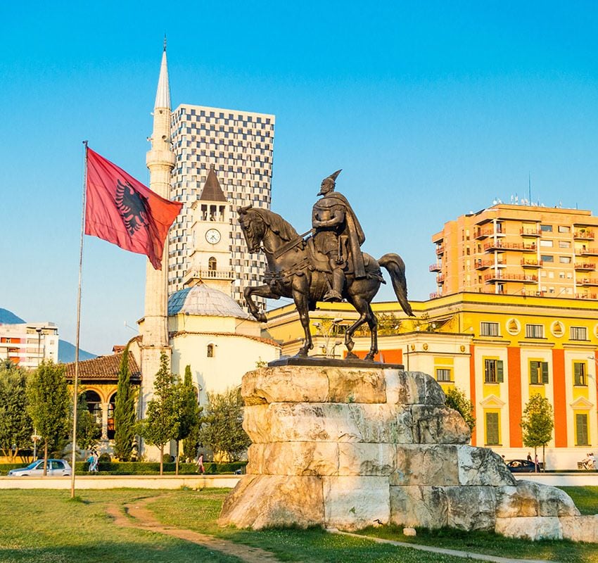 Skanderbeg, Albania