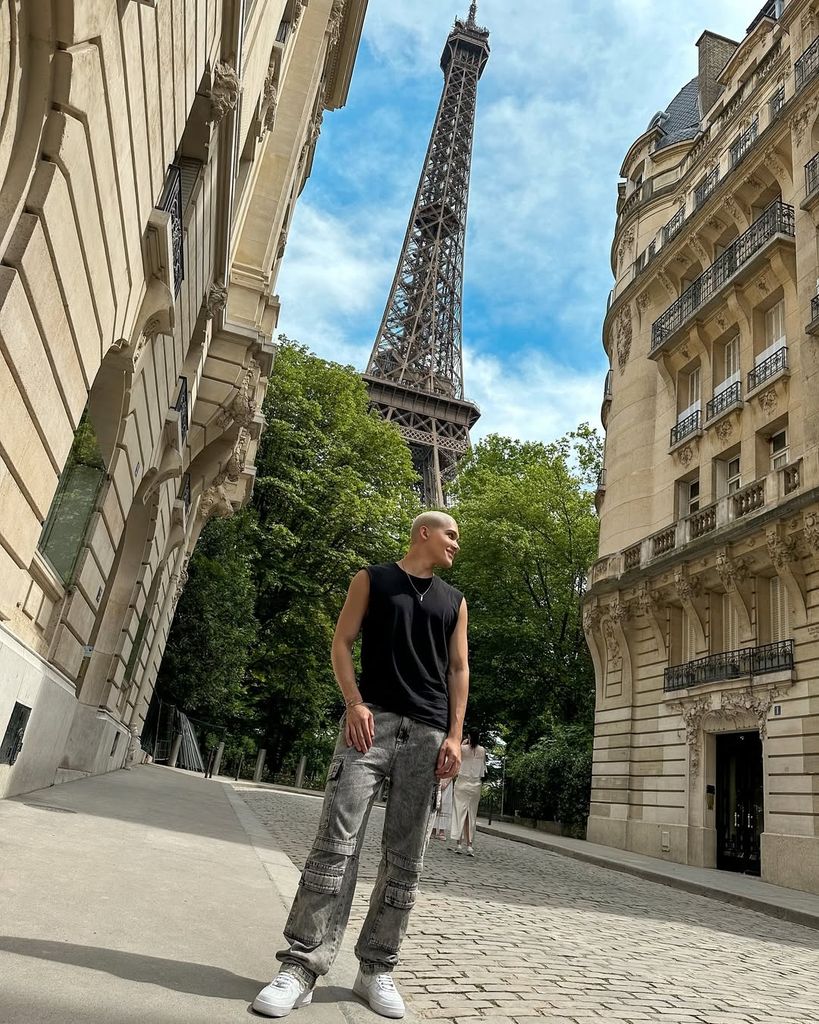 Yago Campos en París