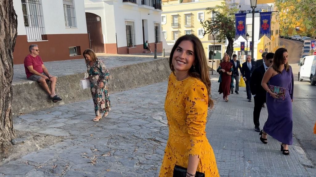 Lourdes Montes, prima de la novia