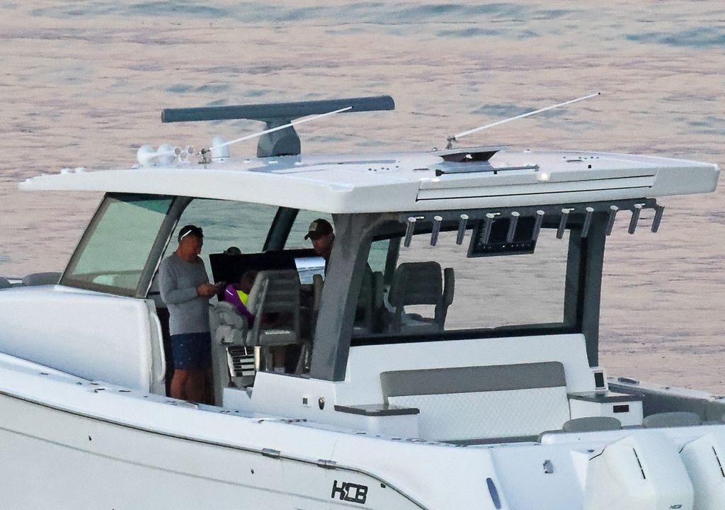 Enrique Iglesias ha formado una familia con Anna Kournikova