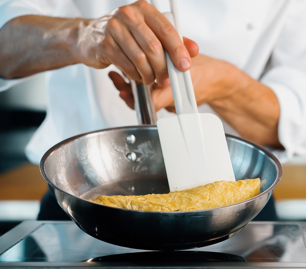 Cualquiera puede cocinar una tortilla francesa, pero hacerla realmente bien no es tan sencillo.