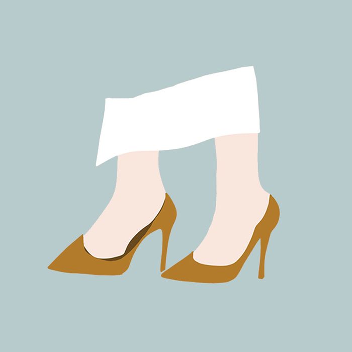 Stilettos de novia con tacón fino y punta afilada