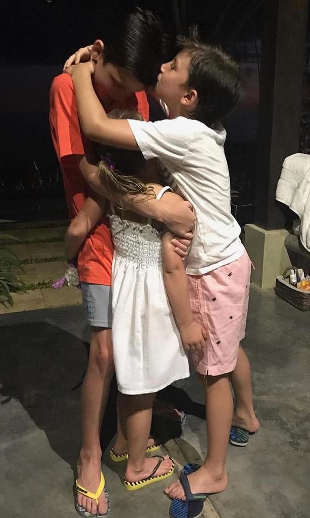 gisele b ndchen y sus hijos con jack