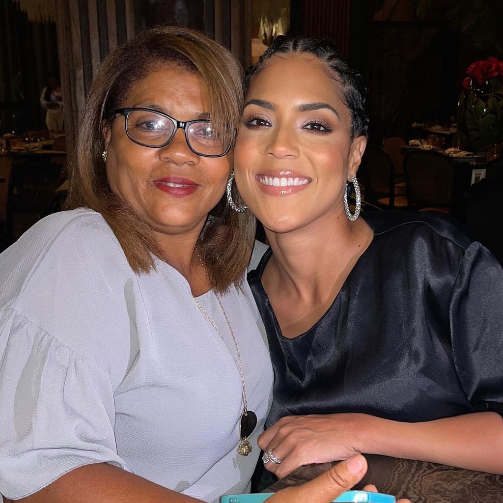 Francisca y su mamá, Divina Montero