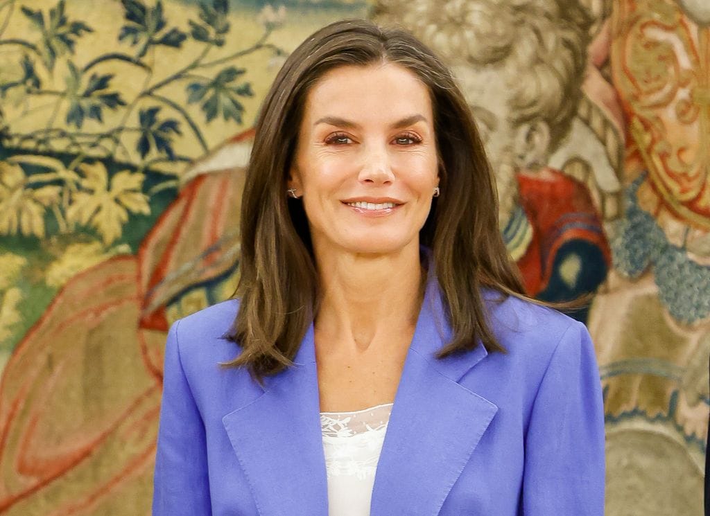 La Reina Letizia de España durante una reunión con la Fundación Microfinanzas BBVA en Madrid el miércoles 17 de julio de 2024.