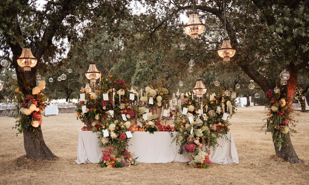 Rincón de bienvenida boda y seating plan