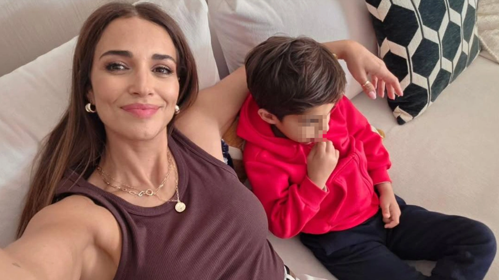 Paula con su hijo Mikki