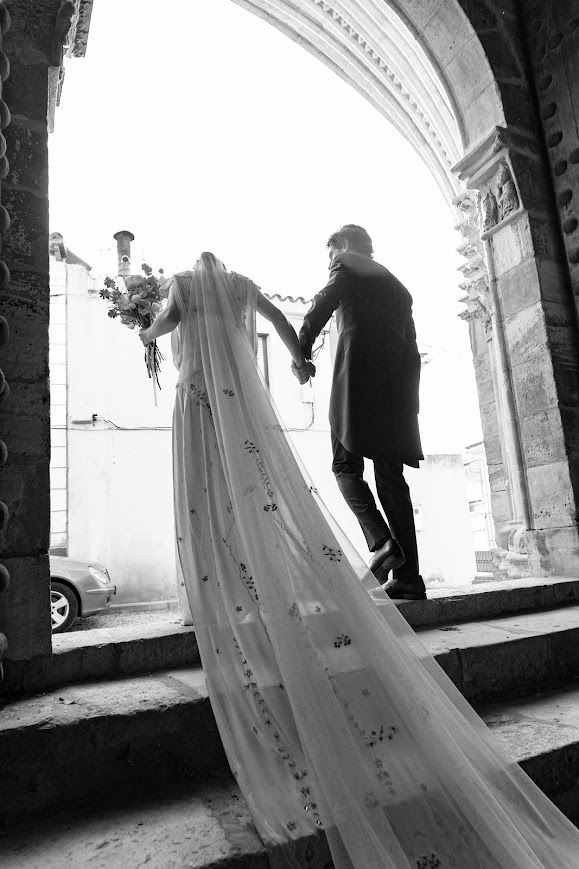 Un velo bordado, de Alejandra Valero