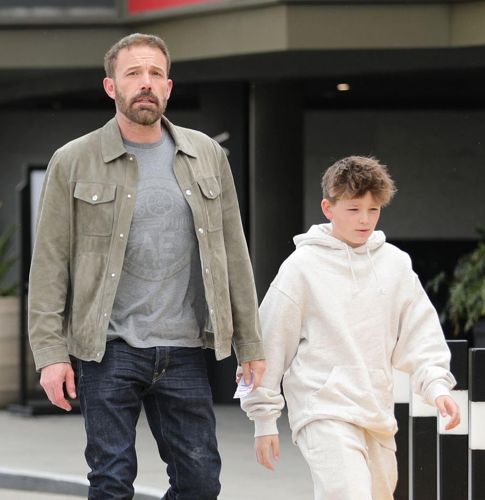 El pequeño Samuel está creciendo muy rápido