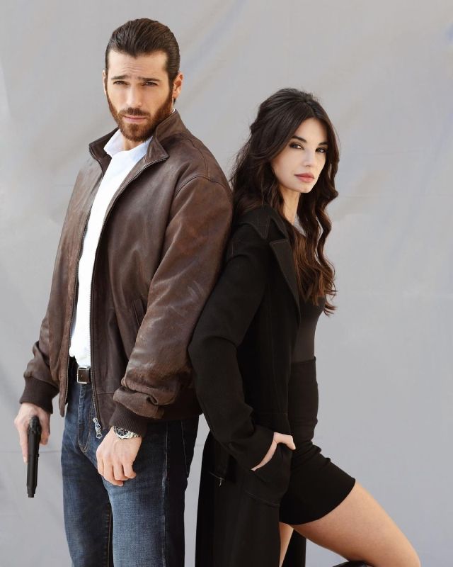 Conoce a Francesca Chillemi, la compañera de Can Yaman en su nueva serie 'Violeta como el mar'