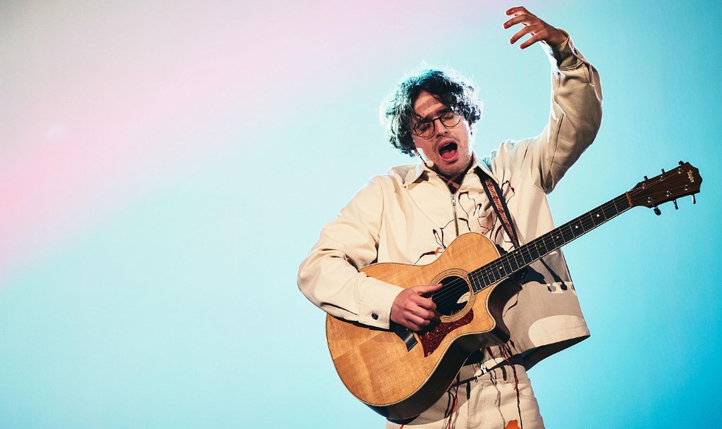 Actuación de Portugal en la Primera semifinal de Eurovisión 2025: Napa con "Deslocado"
