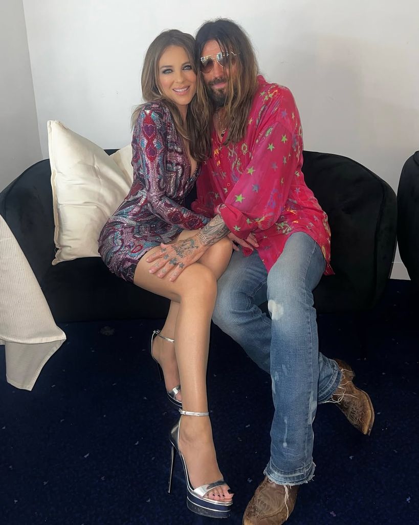 Elizabeth Hurley y Billy Ray Cyrus