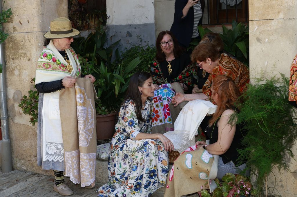 Los reyes Felipe y Letizia visitan Guadalupe (Cáceres) 