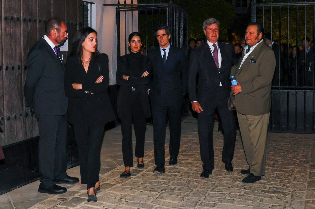 Cayetano Martinez de Irujo, Barbara Mirjan, Fernando Fitz James Stuart y Sofía Palazuelo en la 'Madrugá' de Sevilla