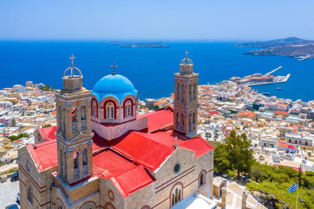 Iglesia de Ermúpoli, la capital de la isla de Syros, Grecia