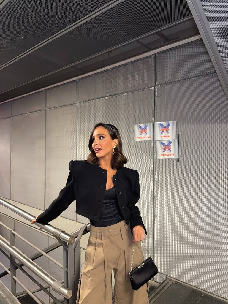 Chaqueta torera y pantalón culotte: el look infalible de Rocío Osorno para crecer 10 centímetros 