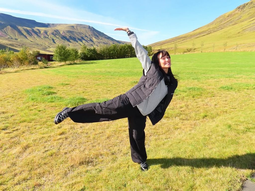 Aitana posa en Islandia