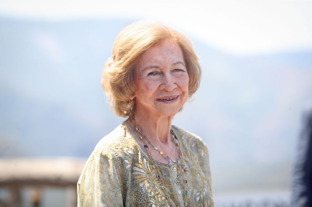 La Reina Sofí­a durante una visita institucional y de carácter social en Lugo 