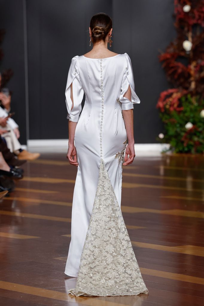 Atelier Couture 2026 mangas acuchilladas