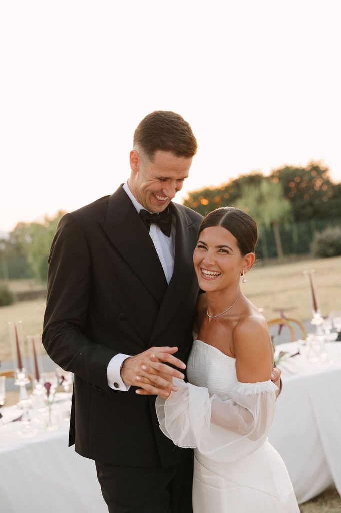 La boda del baloncestista Xabi López y Carlota