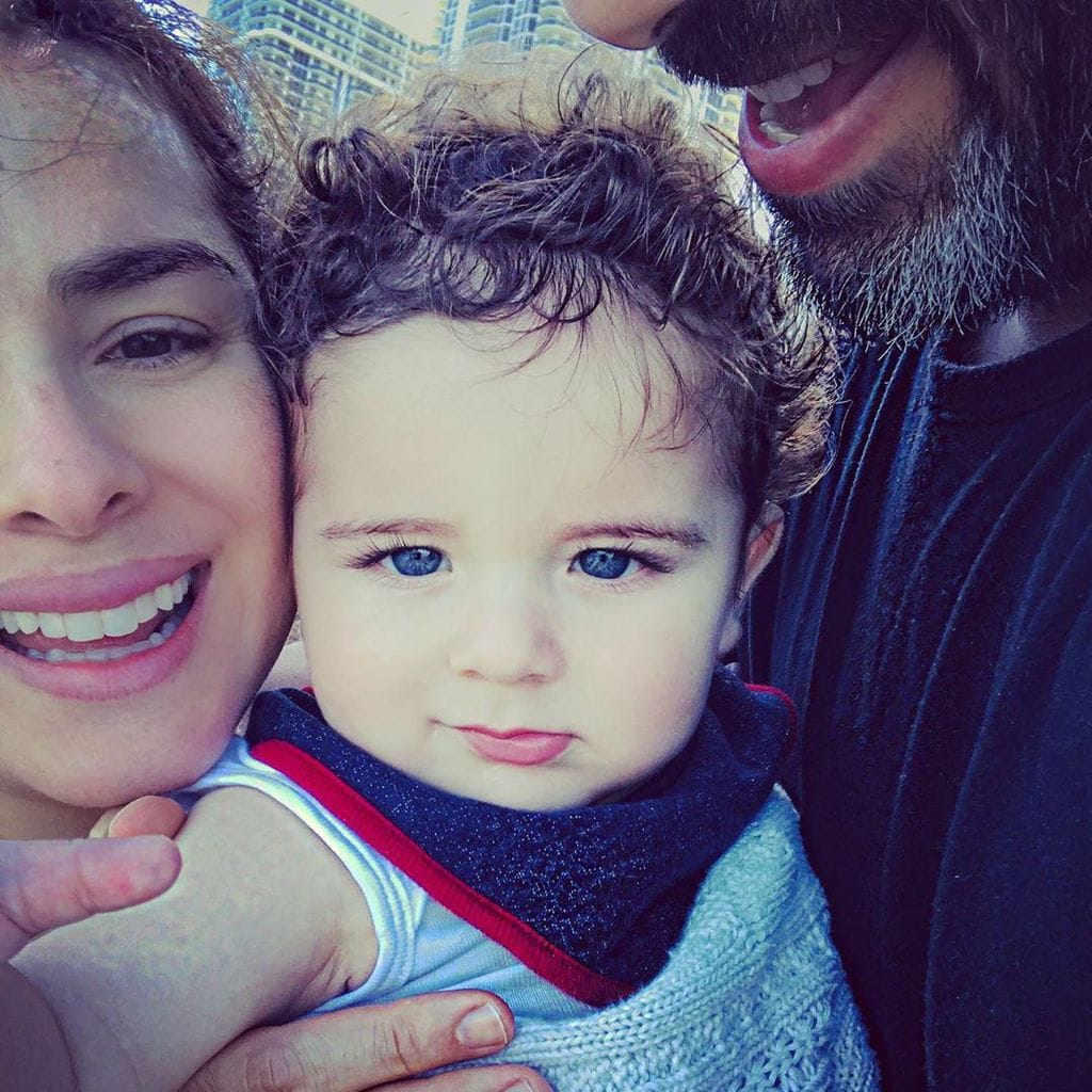 Danna García y su hijo Dante