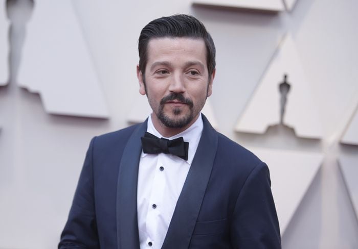diego luna en los oscar