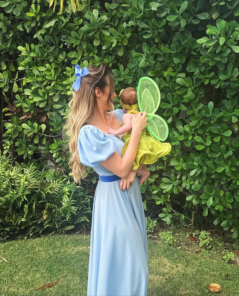 Lele Pons con su pequeña Eloísa, quien cumplió tres meses hace unos días.