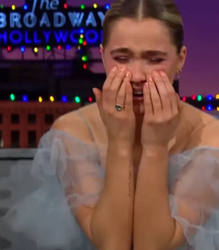 Haley Lu Richardson en 'Late Late Show'