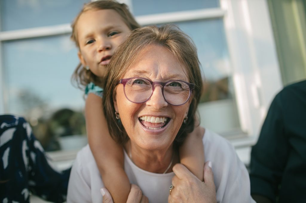 Abuela con su nieta