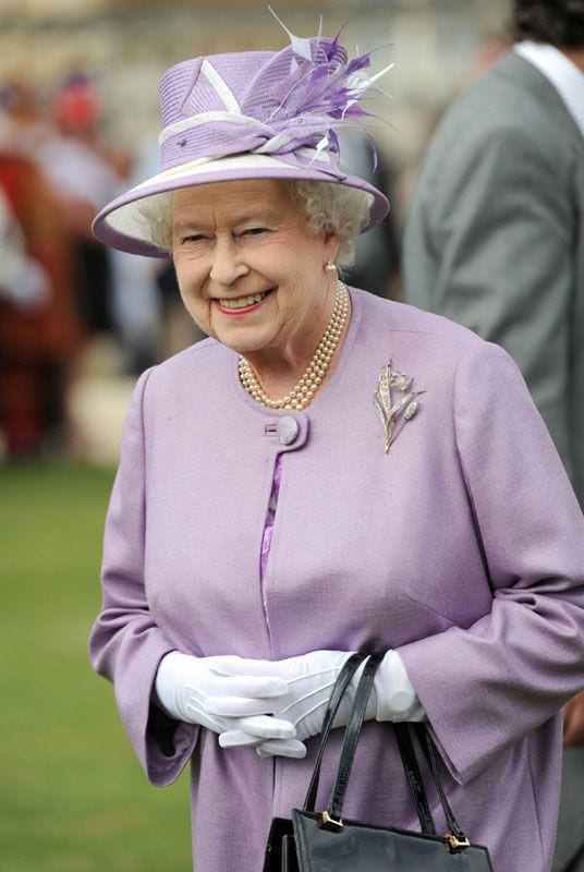 Las obras de reforma del Palacio de Buckingham podrían hacer que la Reina de Inglaterra translade su residencia oficial al Castillo Windsor
