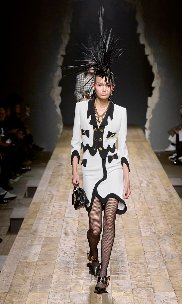 moschino mil n fw23
