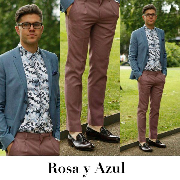 El rosa óxido es uno de los colores de la temporada. Se puede combinar con azul petróleo y una camisa con estampados.
