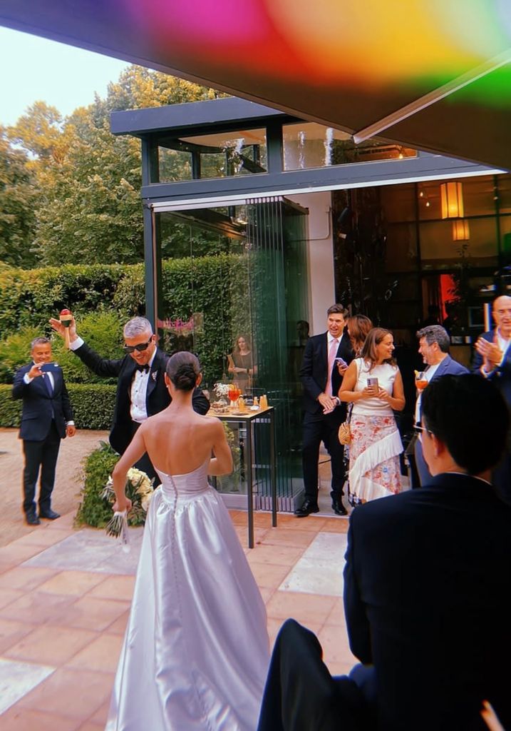 Elena Rivera vestida de novia en su boda en Madrid con David Redondo, 2026.