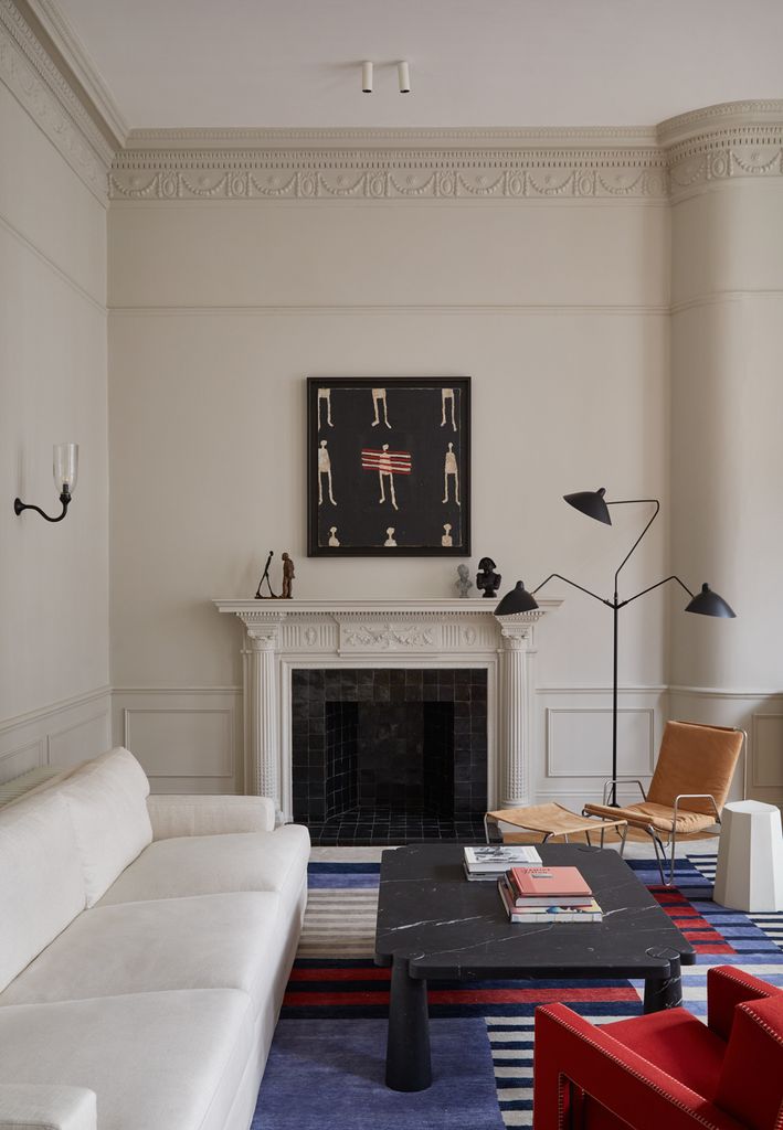 Salón con chimenea