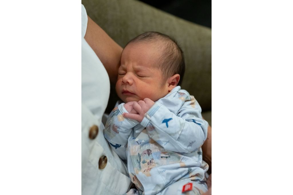 El pequeño Alec Neel Vance provocó ternura entre los seguidores de sus padres.