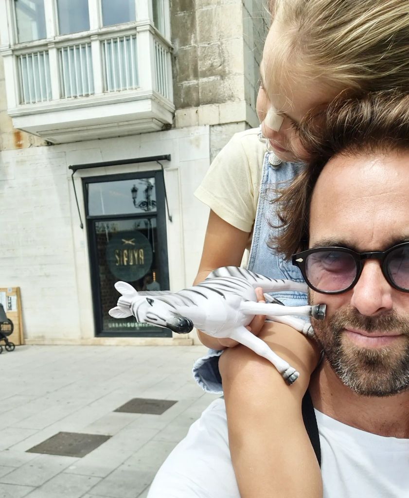 "Camila es un soplo de aire fresco", nos ha confesado Javier Ungría sobre su hija de 6 años