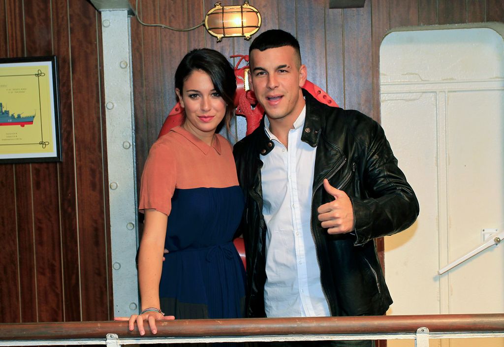 Los actores Mario Casas y Blanca Suárez durante la presentación de la serie "El barco"