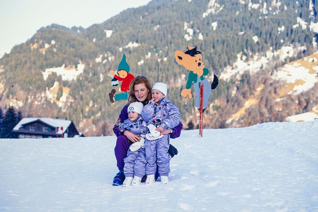 Sarah Ferguson con sus hijas en Klosters (Suiza)