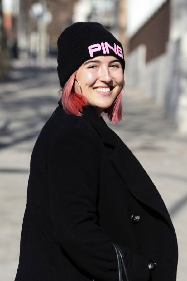 alba-diaz-pelo-rosa